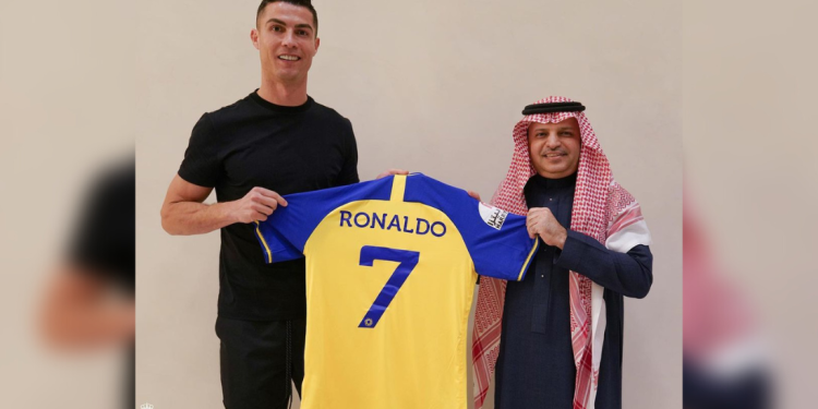 Al Nassr hace oficial el fichaje de Cristiano Ronaldo