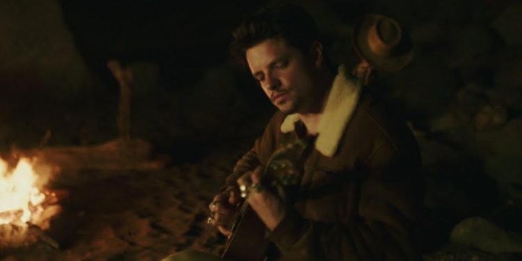 Lasso estrena en Navidad conmovedor tema dedicado a su abuela