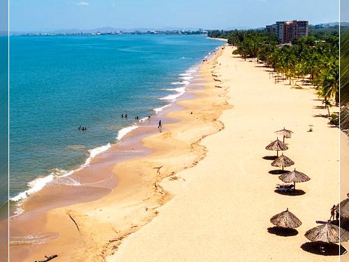 Desde @tintorera_azul nuestra hermosa Playa San Luis a través de @cafefm_online @bracamonte_oficial nuestra web www.cafeconbracamonte.comTe invito a disfrutar de estos espacios magníficos de nuestro estado Sucre