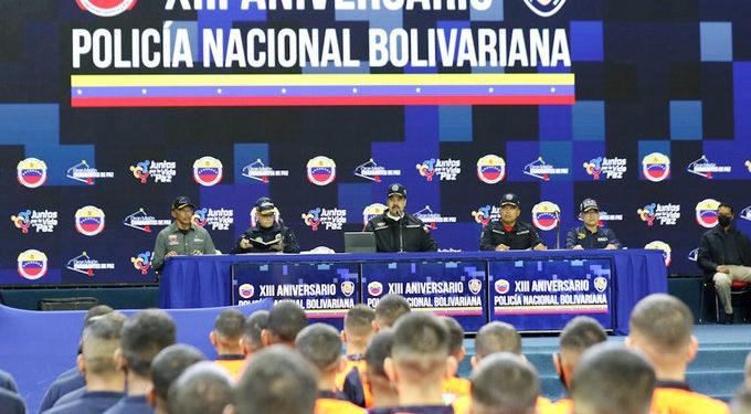 Maduro aprobó crear una industria para la logística de la PNB