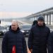 Presidente ruso Vladimir Putin visita el puente de Crimea
