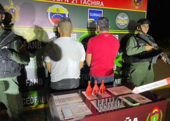 FANB detuvo a dos hombres con material explosivo en el puente Tienditas