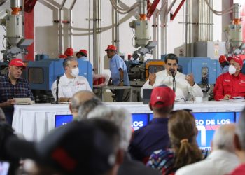 Presidente Nicolás Maduro llama a los trabajadores a protestar en contra de las sanciones