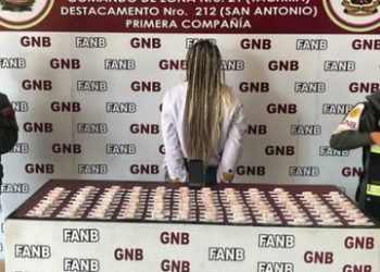 Detienen una mujer en Táchira con 105 dediles de droga