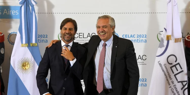 Uruguay propone a la Celac crear una zona de libre comercio en América Latina y el Caribe