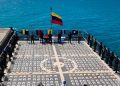 Incautan en aguas internacionales embarcación con 324 kilos de droga