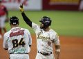 Leones capitalizó los errores de Cardenales para imponerse