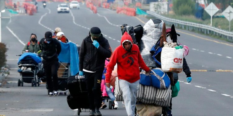 Gobierno Nacional dice que más de 300.000 personas han retornado al país