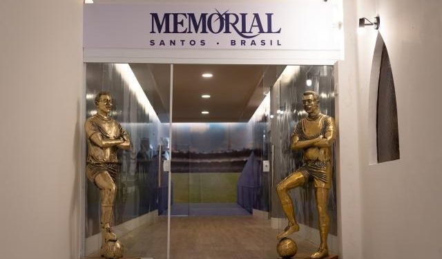 Pelé fue enterrado en una ceremonia reservada a familiares y amigos