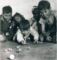 El Juego de Pichas o Metras