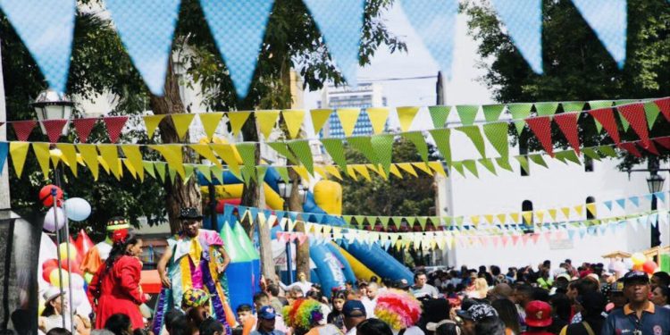 Carnavales Turísticos Caracas 2023 son calificados como uno de los mejores de la historia