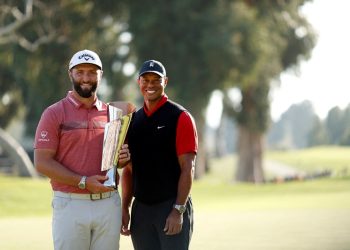 Jon Rahm y Tiger Woods transitan por caminos diferentes