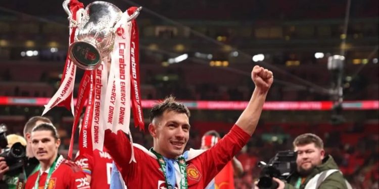 Manchester United se titula campeón de la Carabao cup al derrotar al Newcastle