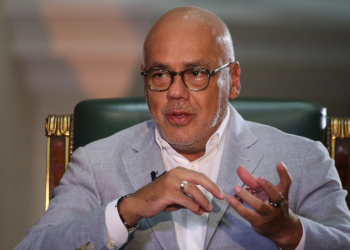 Jorge Rodríguez: Viene un proceso de recuperación paulatina, pero persistente, del ingreso de los venezolanos