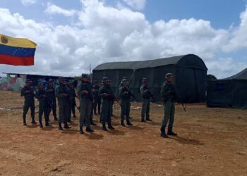 FANB inutilizó «avión invasor» en zona cercana a Colombia