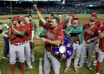 México avanzó por primera vez a semifinales