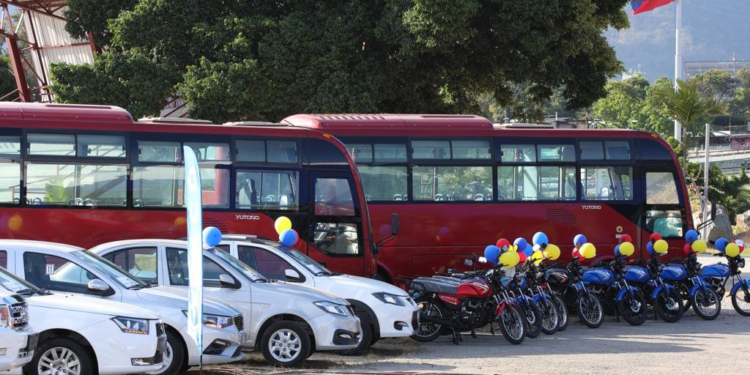 70 nuevas unidades Yutong ingresaron a la Gran Misión Transporte Venezuela