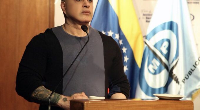 Detenidos por trama de corrupción en PDVSA serán presentados este martes ante tribunales