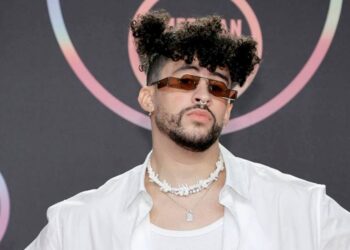Bad Bunny enfrenta una demanda millonaria de su exnovia