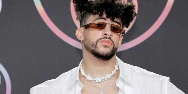 Bad Bunny enfrenta una demanda millonaria de su exnovia