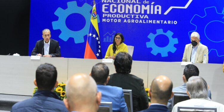 Delcy Rodríguez: Ejecutivo se traza la meta de distribuir 15 mil toneladas de alimentos para marzo en todo el país