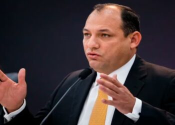 Detenido el diputado Hugbel Roa por la Policía Anticorrupción