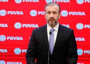 Tareck El Aissami renuncia al Ministerio de Petróleo, para dar paso a las investigaciones sobre graves hechos de corrupción