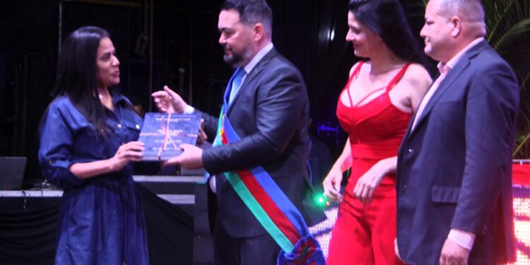 El alcalde del municipio Bermúdez, Julio Rodríguez, anunció que pronto Carúpano presentará cambios significativos con una serie de obras, como la construcción de la Rutas de La Cerbatana (turismo de montaña y cabañas) Turística y Gastronómica.