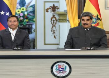 Venezuela y Bolivia firman 13 acuerdos de cooperación en materia de petróleo, energía y gas