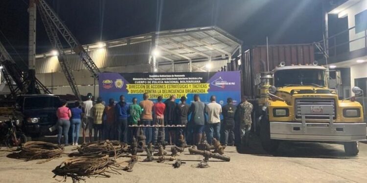 Detenidos en Zulia 15 presuntos contrabandistas de material estratégico