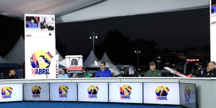 Presidente Nicolás Maduro ordena transformación profunda de la CVG