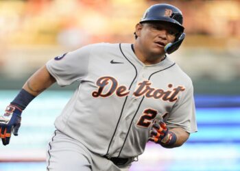 Venezolano Miguel Cabrera conectó su hit 3.093 de por vida en las Grandes Ligas