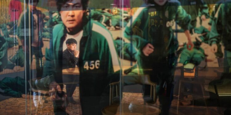 Netflix busca dominar la industria mundial del entretenimiento, un drama coreano a la vez