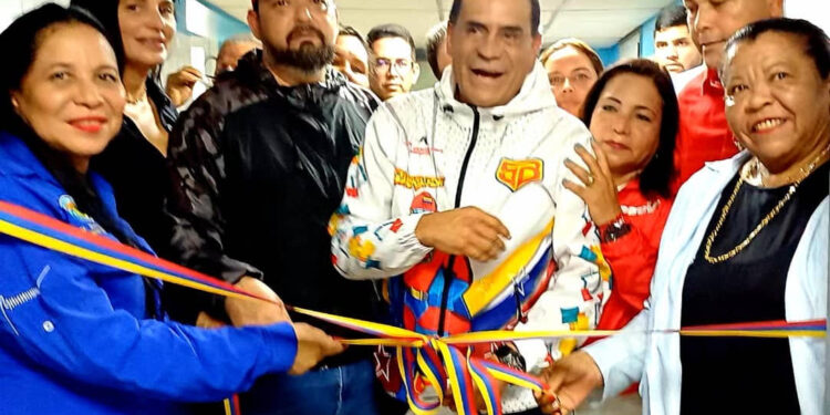 ALMIRANTE PINTO, puso operativos cuatro quirófanos Hospital Santos Aníbal  Dominicci en Carúpano