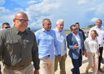 Más de 100 proyectos fueron presentados por la ZEE de Oriente