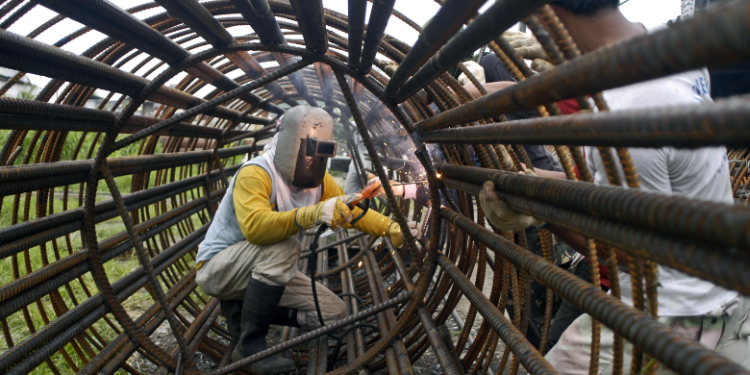 El sector privado invierte USD 86 000 millones en infraestructura en países de ingreso bajo y mediano