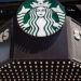 Starbucks cambia de CEO para impulsar sus acciones; el Mexbol subió 1,20%