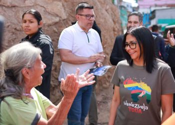 Delcy Rodríguez: ingresaron $300.000.000 por venta de petróleo