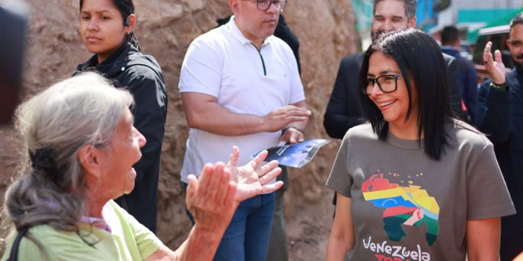 Delcy Rodríguez: ingresaron $300.000.000 por venta de petróleo